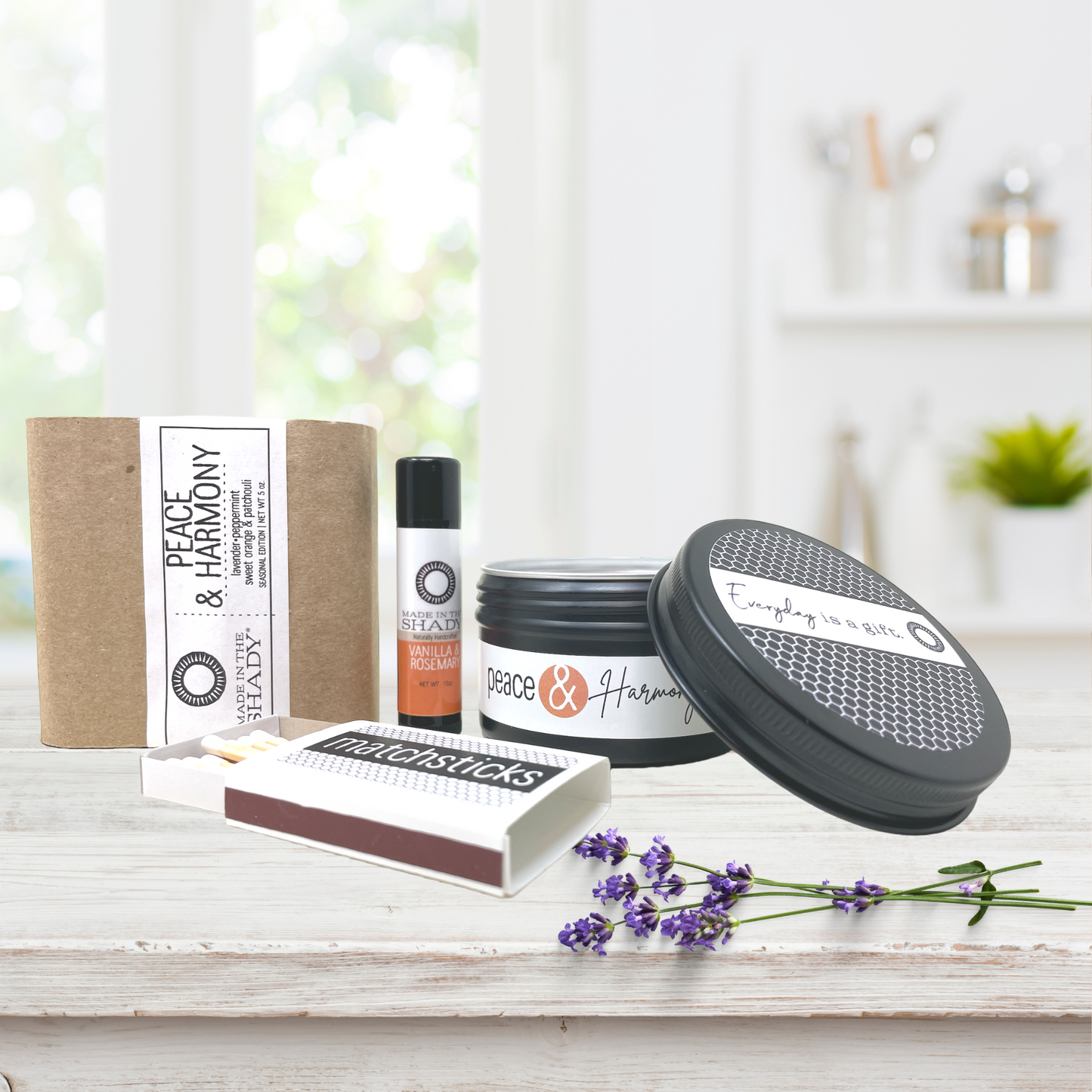 Small Sympathy Comfort Gift Box: Free Shipping (4PC)