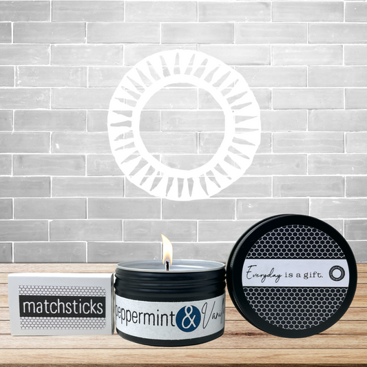 Peppermint & Vanilla Coconut Soy Candle with Wooden Matches (4 oz)